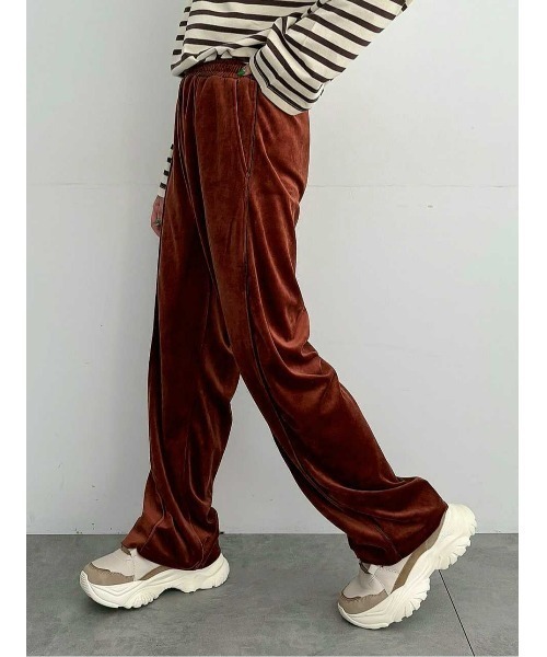 SM2（エスエムツー）の「ラビットベロアイージーパンツ（その他パンツ・レディース・ブラック/グレー/ブラウン/ダークオレンジ・F）」の14枚目の写真