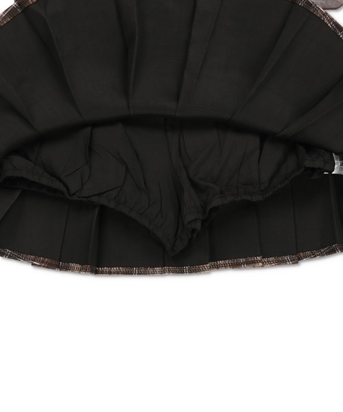 SPINNS(スピンズ)の「甘すぎないが正解◎トラッド映えチェックミニスカ(スカート・レディース・ブラウン/グレー・ONESIZE)」の16枚目の写真