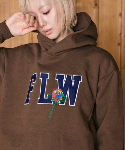 rehacer(レアセル)の「rehacer : FLW Logo on Wakayama HW Sweat PK / FLW ロゴ オン 和歌山 ファブリック ヘビーウェイト スウェットパーカー(パーカー・レディース・ブラウン/グリーン/ブラック・SMALL)」の5枚目の写真