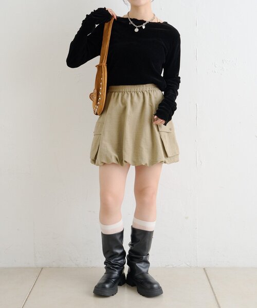 w closet（ダブルクローゼット）の「ベロアメロウトップス（Tシャツ/カットソー・レディース・ブラック/アイボリー/チャコールグレー/ピンク/ブラウン・FREE）」の7枚目の写真