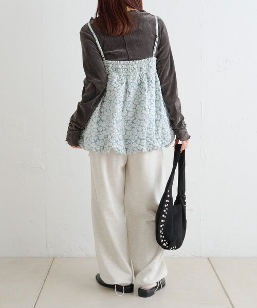 w closet（ダブルクローゼット）の「ベロアメロウトップス（Tシャツ/カットソー・レディース・ブラック/アイボリー/チャコールグレー/ピンク/ブラウン・FREE）」の15枚目の写真