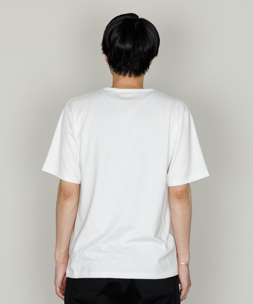 kuros'(クロス)の「【kuros’オリジナル】《Re:new》mono-kuros' レギュラー Tシャツ(Tシャツ/カットソー・メンズ・ホワイト/ブラック・MEDIUM/LARGE/X-LARGE)」の12枚目の写真