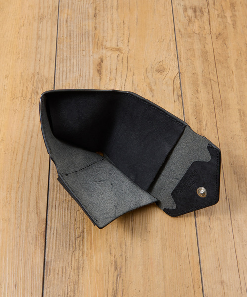 cramp（クランプ）の「Cramp クランプ / イタリアンプエブロレザーギャルソンコンパクトウォレット 日本製 革財布 / Cr-170PB（財布・メンズ・ブラック/オリーブ/キャメル/ネイビー・FREE）」の22枚目の写真