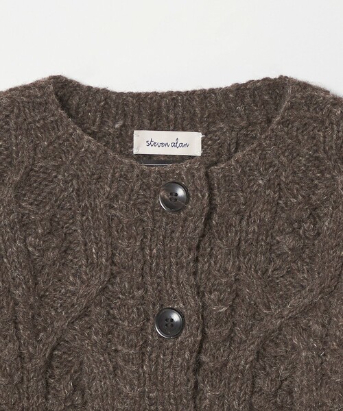 Steven Alan(スティーブンアラン)の「<Steven Alan>ケーブル ニット カーディガン(カーディガン/ボレロ・レディース・ナチュラル/ダークブラウン・FREE)」の11枚目の写真