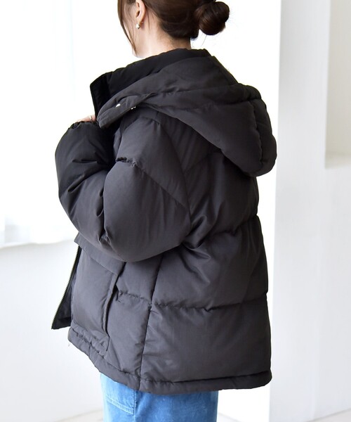 セール】quaranciel: フーディー & ハイネック 2way ショート ダウン