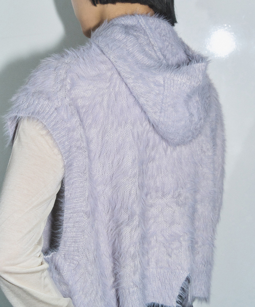 SAYAKADAVIS(サヤカディヴィス)の「SAYAKA DAVIS SHAGGY HOODIE VEST VKT65-WS:ニットベスト(ベスト・レディース・グレー・X-SMALL)」の2枚目の写真