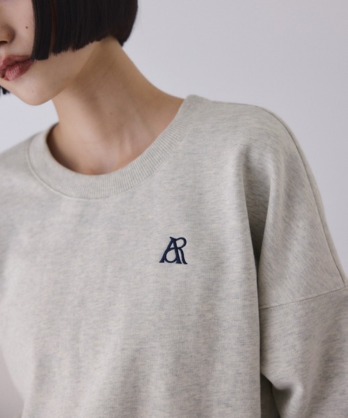 ADAM ET ROPE'(アダムエロペ)の「【サステナブル】パフスリーブスウェット(スウェット・レディース・ライトグレー/ダークブラウン/ピンク・FREE)」の13枚目の写真