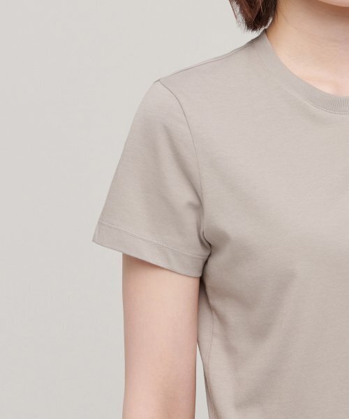 MUSINSA STANDARD WOMAN（ムシンサスタンダードウーマン）の「[クールタンダード] ウィメンズ クルーネック クロップTシャツ [マッシュルーム]（Tシャツ/カットソー・レディース・その他・SMALL/MEDIUM/LARGE/X-SMALL/X-LARGE）」の9枚目の写真