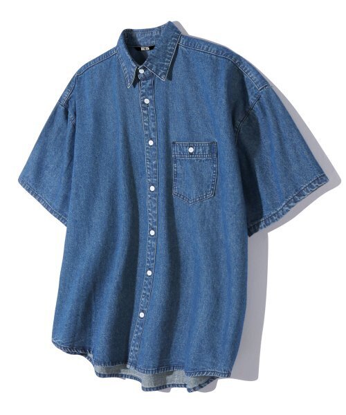TRILLION(トリリオン)の「ストーンウォッシングオーバーフィットデニム半袖シャツ(MIDDLE BLUE)(シャツ/ブラウス・レディース・その他・MEDIUM/LARGE/X-LARGE)」の1枚目の写真