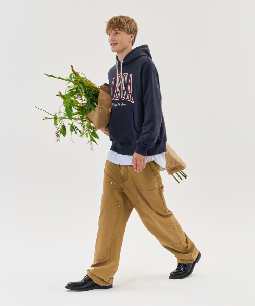 AECA(エイカ)の「AECA SYMBOL FELT HOODIE-NAVY(パーカー・レディース・その他・X-LARGE/SMALL/MEDIUM/LARGE)」の3枚目の写真