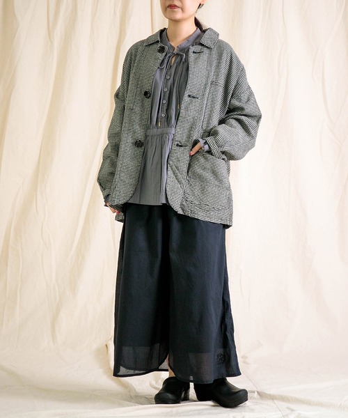 Brocante（ブロカント）の「[Brocante / ブロカント] 綿麻ギンガムチェック デフォルメカバーオール（カバーオール・レディース・ベージュ×ブラック/ブラック×グレー・2）」の4枚目の写真