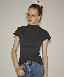 SALON DE YOHN（サロンドヨーン）の「Classic Mock neck Tee_ Dark Gray（Tシャツ/カットソー）」