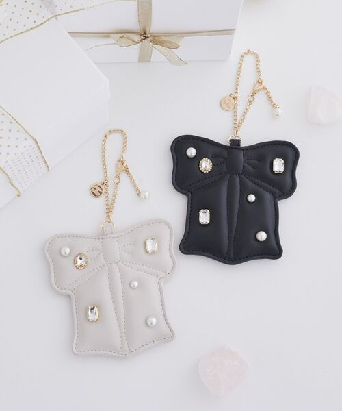 Maison de FLEUR（メゾンドフルール）の「リボンビジューパスケース（パスケース・レディース・ブラック/ライトピンク・FREE）」の3枚目の写真