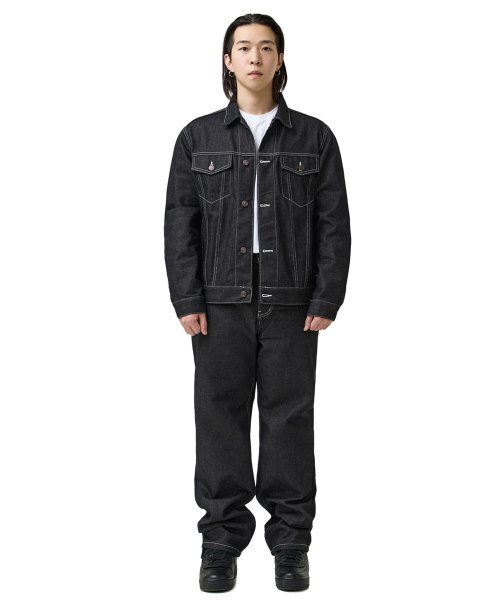 LAUGHER（ラファー）の「[ノンフェイド] トラッカーデニムジャケット - ブラック（デニムジャケット・レディース・その他・LARGE/MEDIUM/X-LARGE）」の5枚目の写真