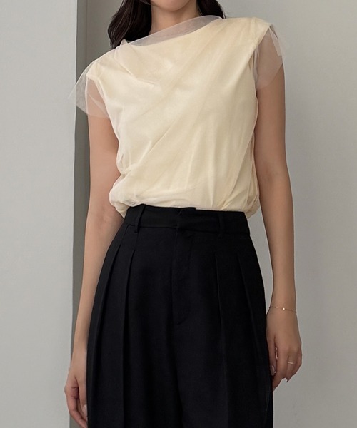 Louere（ルエレ）の「チュールドレープレイヤードトップス（Tシャツ/カットソー・レディース・クリーム/ブラック/ホワイト・SMALL/MEDIUM/LARGE/X-LARGE）」の5枚目の写真