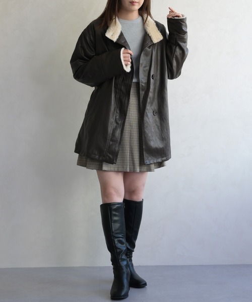 31 Sons de mode(トランテアン ソン ドゥ モード)の「フェイクレザーファーミドルジャケット(その他アウター・レディース・ブラウン/ブラック・フリ-)」の21枚目の写真