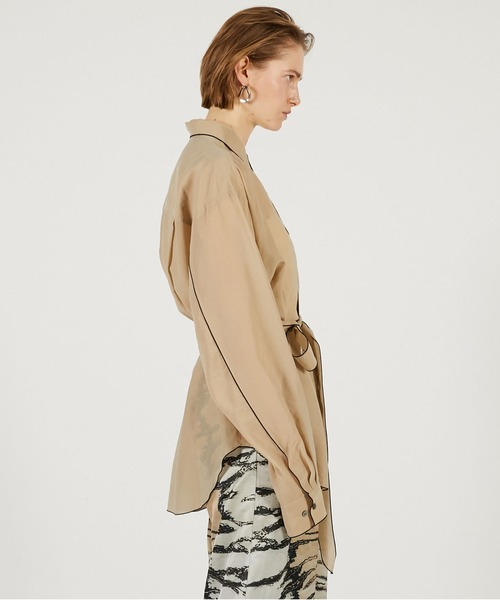 PRANK PROJECT(プランクプロジェクト)の「【2026Spring Pre-Order】コントラストトリムシアーシャツ / Contrast Trim Sheer Shirt(シャツ/ブラウス・レディース・ブラック/ベージュ/ピンク・FREE)」の14枚目の写真