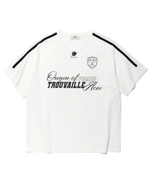 ACEI（アセイ）の「Varsity Cursive Print T-Shirt (UNI) WHT（Tシャツ/カットソー）」