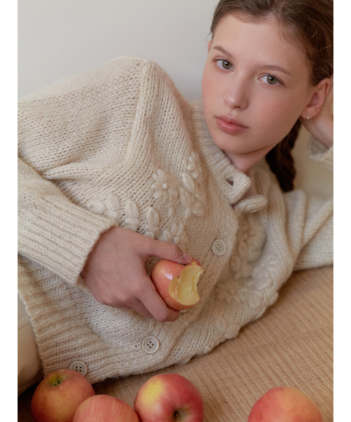RE_L(リエル)の「Marshmallow knit cardigan (beige)(カーディガン/ボレロ・レディース・その他・FREE)」の3枚目の写真