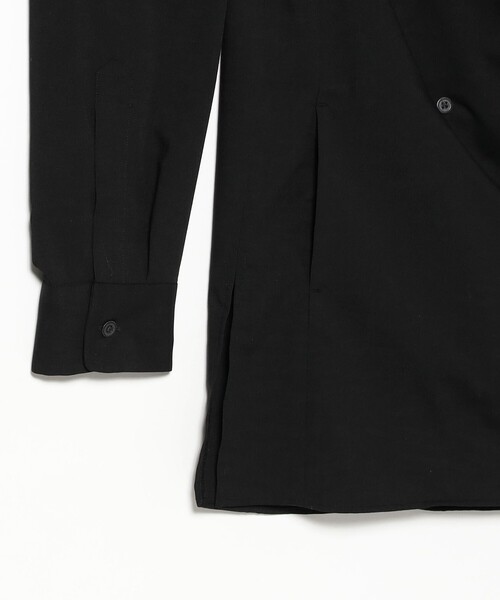 EFFE BEAMS(エッフェビームス)の「ROOM NO.8 BLACK / ドレープ シャツ ジャケット(テーラードジャケット・レディース・ブラック・ONE SIZE)」の4枚目の写真
