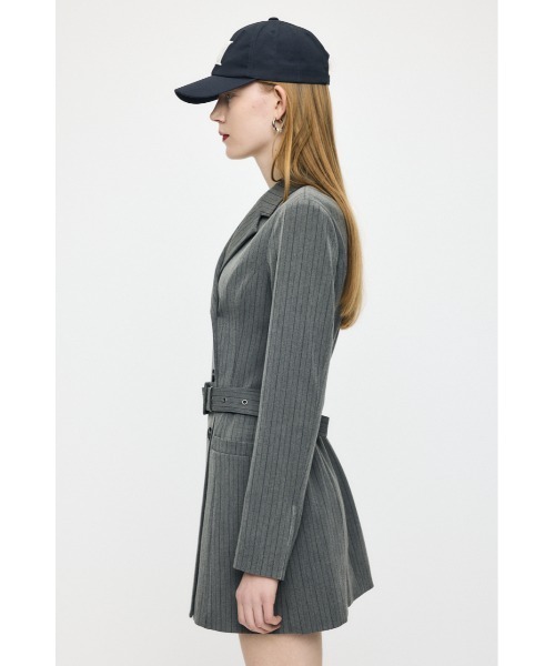 MOUSSY（マウジー）の「DOUBLE BREASTED BLAZER ミニワンピース（ワンピース・レディース・ブラック系その他/ベージュ/グレー系その他・1/2）」の16枚目の写真