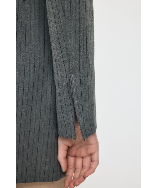 MOUSSY（マウジー）の「DOUBLE BREASTED BLAZER ミニワンピース（ワンピース・レディース・ブラック系その他/ベージュ/グレー系その他・1/2）」の21枚目の写真