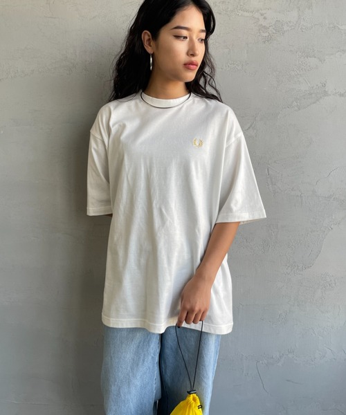 FRED PERRY（フレッドペリー）の「[FRED PERRY/フレッドペリー] 別注 ORIGINAL SPORTSWEAR バック刺繍ロゴTシャツ（Tシャツ/カットソー・レディース・ブラック/ホワイト・L/M/S）」の12枚目の写真