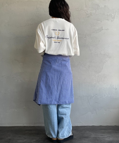 FRED PERRY（フレッドペリー）の「[FRED PERRY/フレッドペリー] 別注 ORIGINAL SPORTSWEAR バック刺繍ロゴTシャツ（Tシャツ/カットソー・レディース・ブラック/ホワイト・L/M/S）」の11枚目の写真
