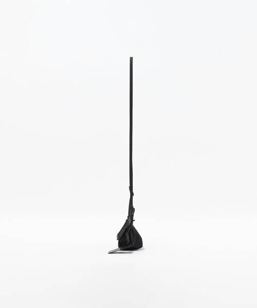 Steven Alan(スティーブンアラン)の「<AMIACALVA>MINI MESSENGER BAG/バッグ(メッセンジャーバッグ・レディース・ブラック・FREE)」の2枚目の写真