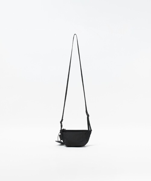 Steven Alan(スティーブンアラン)の「<AMIACALVA>MINI MESSENGER BAG/バッグ(メッセンジャーバッグ・レディース・ブラック・FREE)」の3枚目の写真