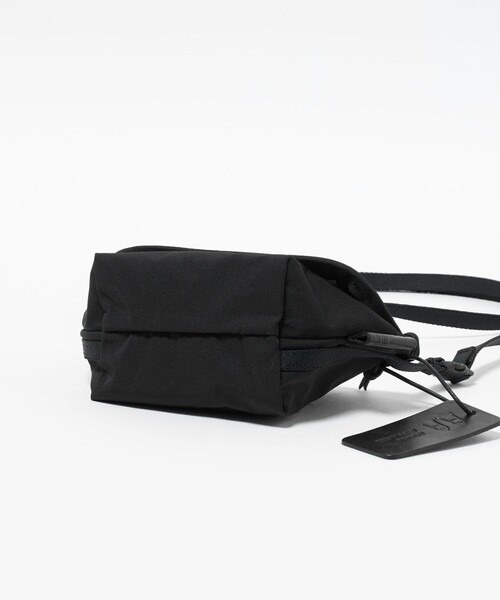 Steven Alan(スティーブンアラン)の「<AMIACALVA>MINI MESSENGER BAG/バッグ(メッセンジャーバッグ・レディース・ブラック・FREE)」の7枚目の写真