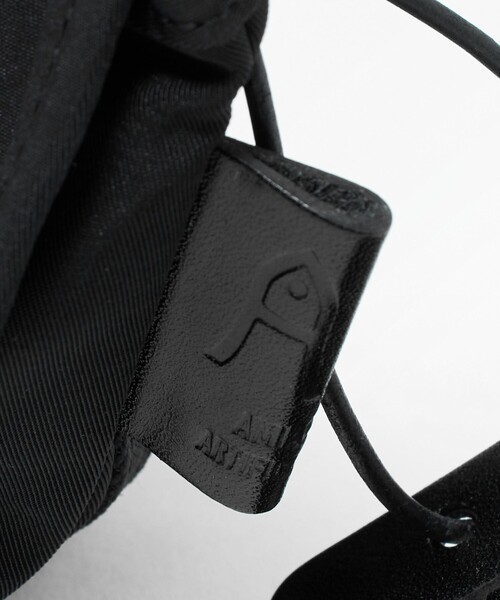 Steven Alan(スティーブンアラン)の「<AMIACALVA>MINI MESSENGER BAG/バッグ(メッセンジャーバッグ・レディース・ブラック・FREE)」の11枚目の写真