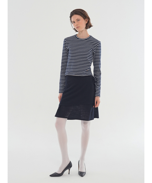 LLL DESIGN STUDIO(lllデザインスタジオ)の「ウールモスクレープレイヤードラップスカート_ネイビー(スカート・レディース・その他・SMALL/MEDIUM)」の1枚目の写真