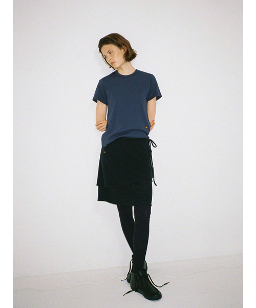 LLL DESIGN STUDIO(lllデザインスタジオ)の「ウールモスクレープレイヤードラップスカート_ネイビー(スカート・レディース・その他・SMALL/MEDIUM)」の4枚目の写真