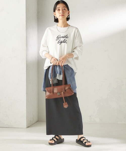 SHIPS(シップス)の「【WEB限定】George Cinq:SHOULDER BAG(S)(ショルダーバッグ・レディース・キャメル/ブラック・ONE SIZE)」の13枚目の写真