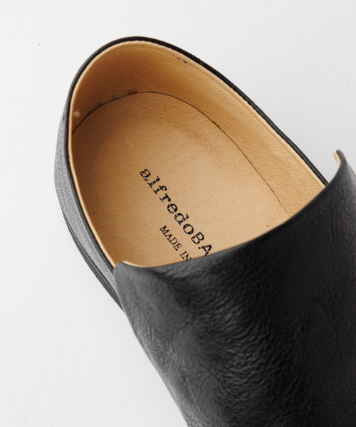 alfredoBANNISTER（アルフレッドバニスター）の「【26S/S 新色追加】ソフトレザー ドレープシューズ / スリッポンシューズ（スリッポン・メンズ・キャメル/ブラック/ネイビー/ワイン・41/40/39/45/44/43/42）」の11枚目の写真