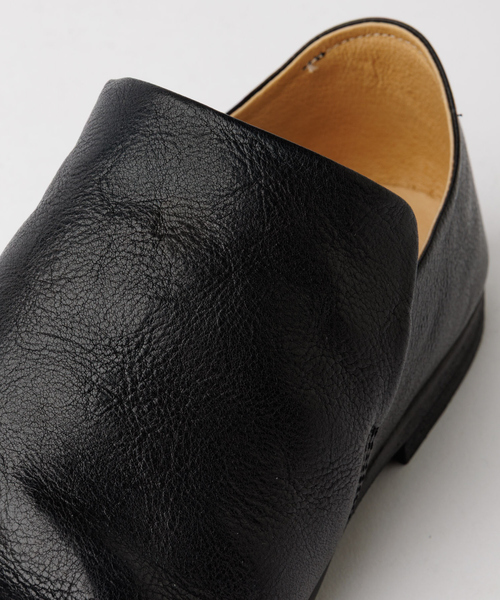 alfredoBANNISTER（アルフレッドバニスター）の「【26S/S 新色追加】ソフトレザー ドレープシューズ / スリッポンシューズ（スリッポン・メンズ・キャメル/ブラック/ネイビー/ワイン・41/40/39/45/44/43/42）」の12枚目の写真