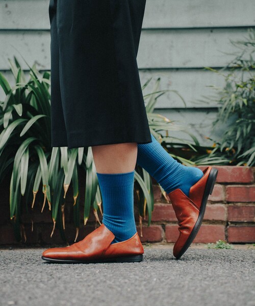 alfredoBANNISTER（アルフレッドバニスター）の「【26S/S 新色追加】ソフトレザー ドレープシューズ / スリッポンシューズ（スリッポン・メンズ・キャメル/ブラック/ネイビー/ワイン・41/40/39/45/44/43/42）」の17枚目の写真