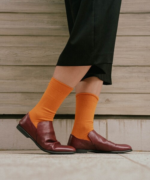 alfredoBANNISTER（アルフレッドバニスター）の「【26S/S 新色追加】ソフトレザー ドレープシューズ / スリッポンシューズ（スリッポン・メンズ・キャメル/ブラック/ネイビー/ワイン・41/40/39/45/44/43/42）」の12枚目の写真