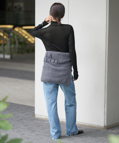 IENA（イエナ）の「《追加3》リヨセルカシミヤタートルネック（Tシャツ/カットソー・レディース・ブラック/ライトグレー/ホワイト/ピンク・FREE）」の15枚目の写真