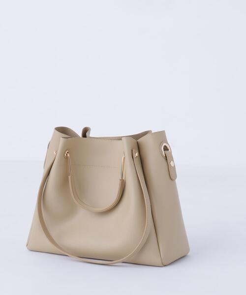 NATURAL BEAUTY BASIC（ナチュラルビューティーベーシック）の「◇メタルハンドルタックショルダーバッグ（ショルダーバッグ・レディース・ダークブラウン/ベージュ/ブラック・ﾌﾘ-）」の3枚目の写真