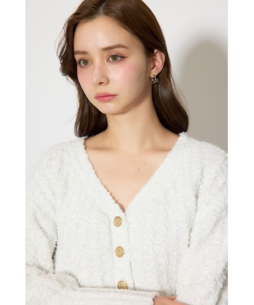 rienda（リエンダ）の「デザインボタンオフショルニットカーディガントップス 春服（カーディガン/ボレロ・レディース・ライトグリーン/ライトブルー/ホワイト・FREE）」の10枚目の写真