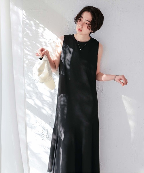 titivate(ティティベイト)の「リブバックシャンワンピース(ワンピース・レディース・グレイッシュベージュ/ブラック/ダークブラウン・L/M/S/SP)」の5枚目の写真
