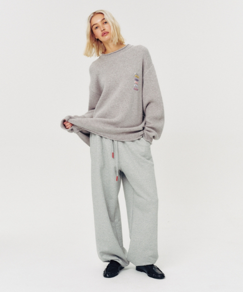 MOODBETTER（ムード ベター）の「LABEL POINT BACK NUMBER KNIT PULLOVER GREY（ニット/セーター・レディース・その他・FREE）」の2枚目の写真