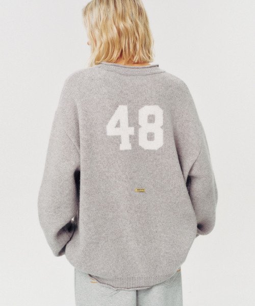 MOODBETTER（ムード ベター）の「LABEL POINT BACK NUMBER KNIT PULLOVER GREY（ニット/セーター・レディース・その他・FREE）」の3枚目の写真