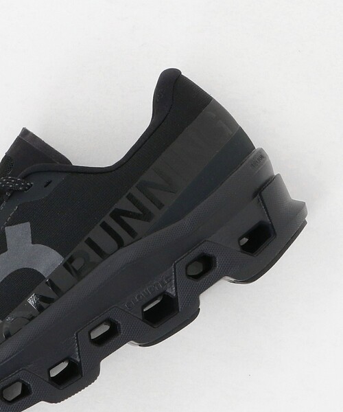 On(オン)の「<On>Cloudmonster 1 1043/クラウドモンスター/スニーカー(スニーカー・メンズ・ブラック・27cm/26.5cm/26cm/28.5cm/29cm/28cm/27.5cm)」の6枚目の写真
