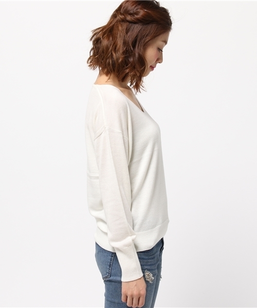 BLONDY ReLISH（ブロンディリリッシュ）の「Vネックカシミヤニット（ニット/セーター・レディース・ピンク/オフホワイト/ブルー/グレー・FREE）」の7枚目の写真