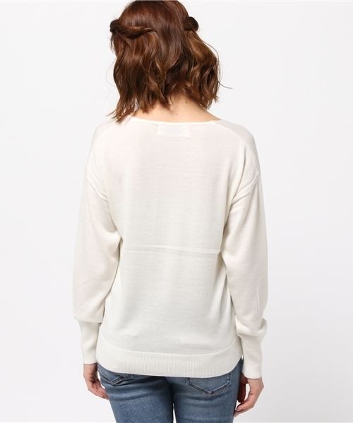 BLONDY ReLISH（ブロンディリリッシュ）の「Vネックカシミヤニット（ニット/セーター・レディース・ピンク/オフホワイト/ブルー/グレー・FREE）」の8枚目の写真