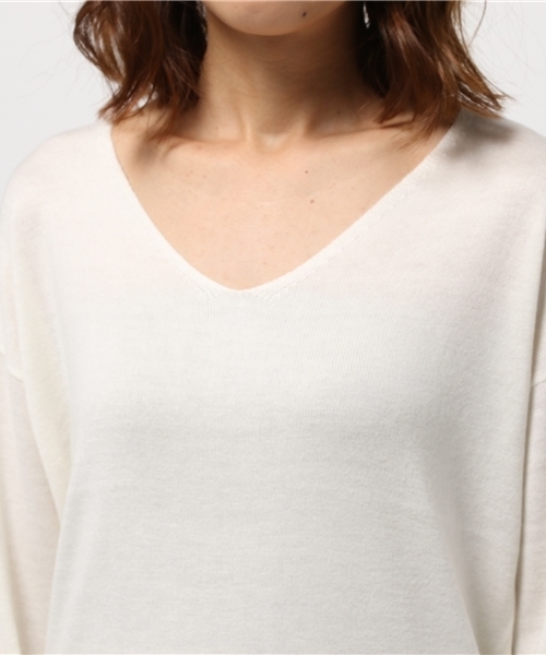 BLONDY ReLISH（ブロンディリリッシュ）の「Vネックカシミヤニット（ニット/セーター・レディース・ピンク/オフホワイト/ブルー/グレー・FREE）」の9枚目の写真