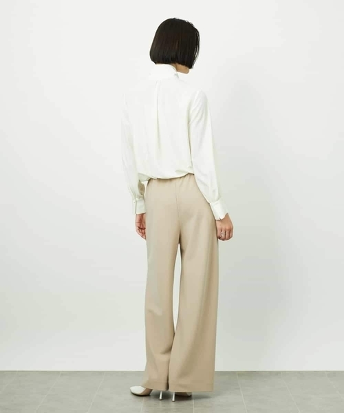 MICHEL KLEIN（ミッシェル・クラン）の「ボウタイブラウス（シャツ/ブラウス・レディース・アイボリー/ブラック・38）」の7枚目の写真
